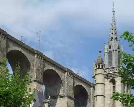 PXL007 son église St-Mélaine, gothique flamboyant